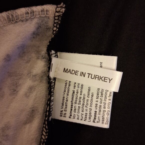 NWT gollehaug collection Women's Black Blouse Long Sleeve Top Size 16 - Picture 8 of 9